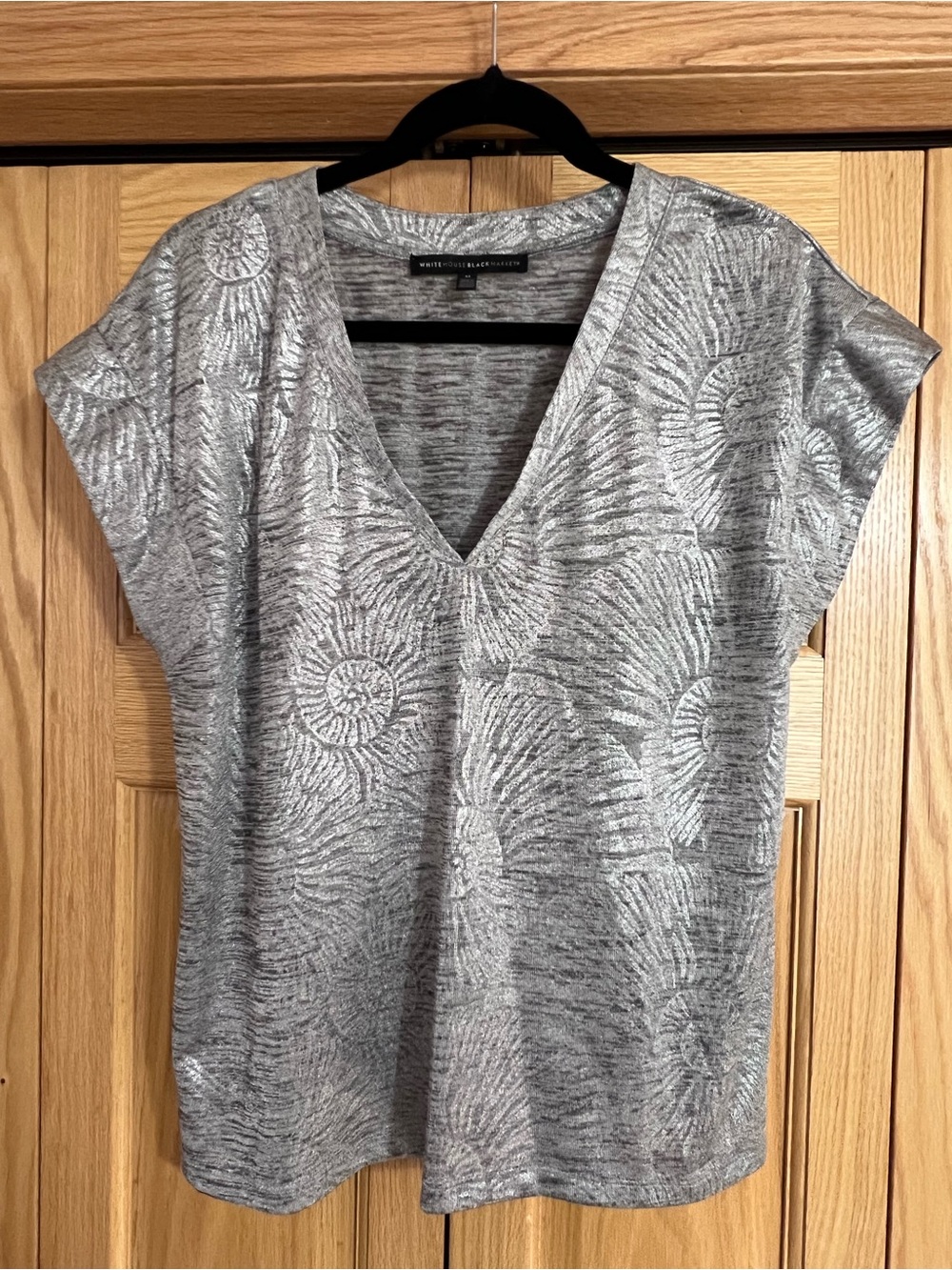 WHBM Metallic Burnout V-Neck Short Sleeve Top, Women’s Medium